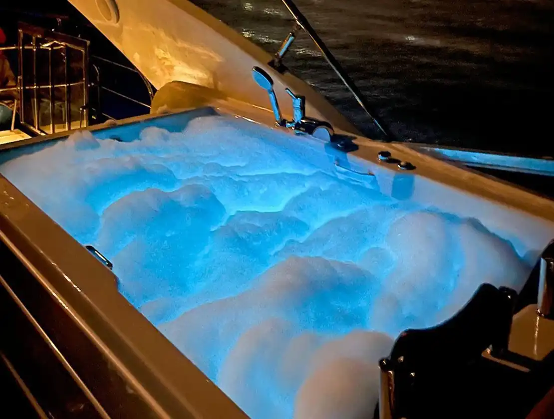 Antalya Yacht Rental 29m Custom 73